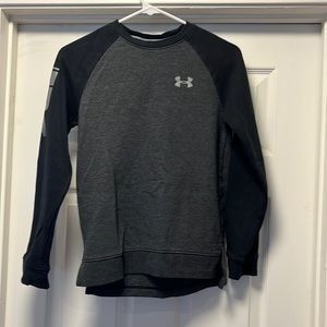 Medium, Under Armour sweatshirt.